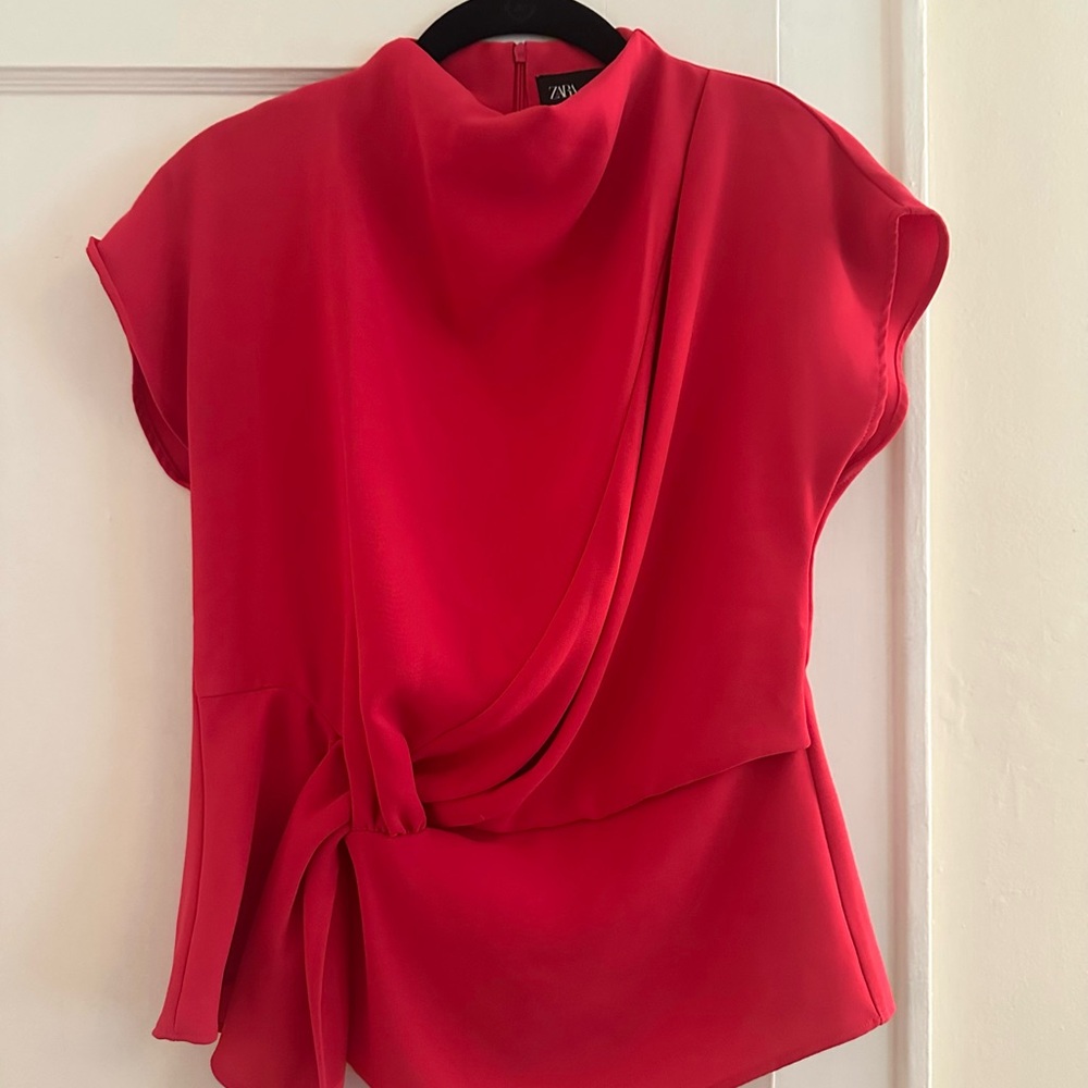 Zara Women's Fuchsia Pink Draped Blouse